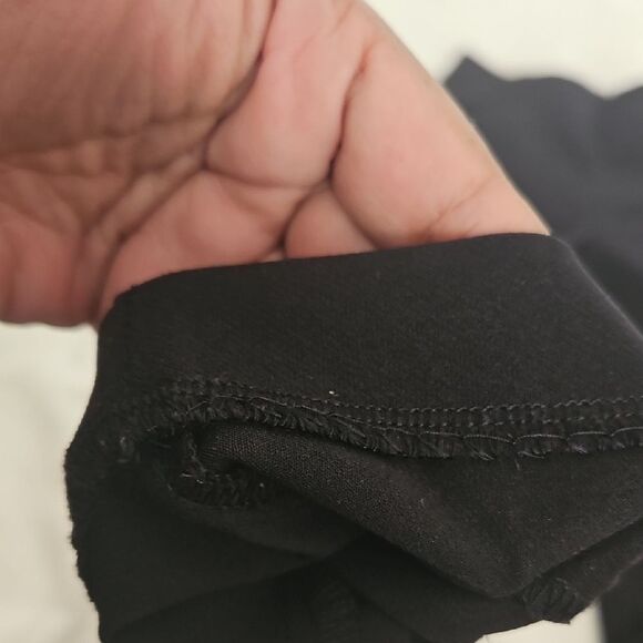 Calvin Klein Black Skinny Pants with Sleek Design - Picture 16 of 16